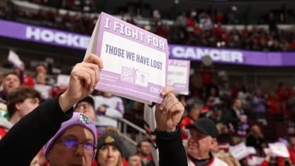 Blackhawks celebrate Hockey Fights Cancer initiative