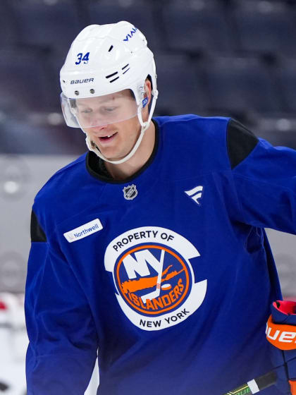 PHOTOS: Islanders Morning Skate Feb. 7