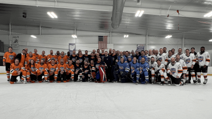 Veterans_hockey_group_photo